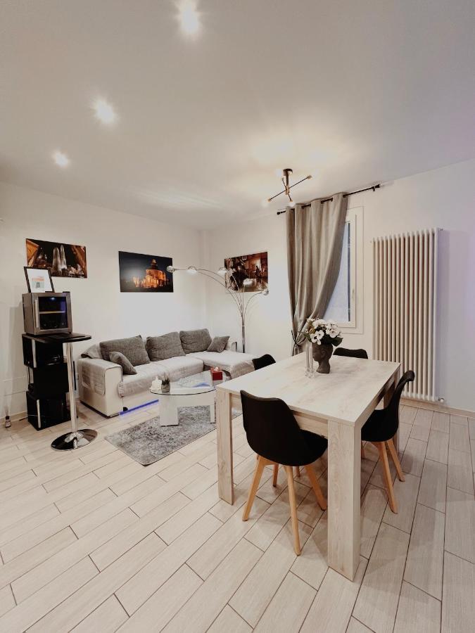 Futura Suite Apartment Bologne Extérieur photo